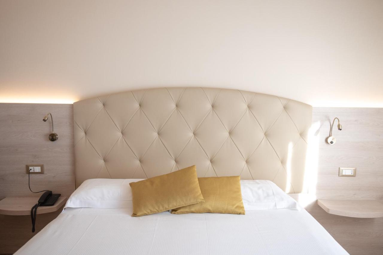 Hotel Castello Artemide Congressi Castel San Pietro Terme Ngoại thất bức ảnh