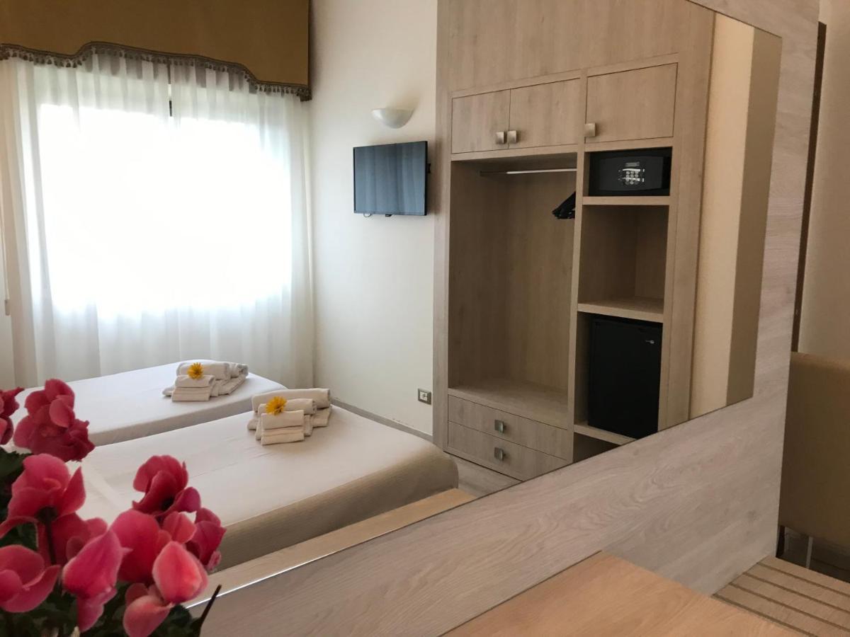 Hotel Castello Artemide Congressi Castel San Pietro Terme Ngoại thất bức ảnh