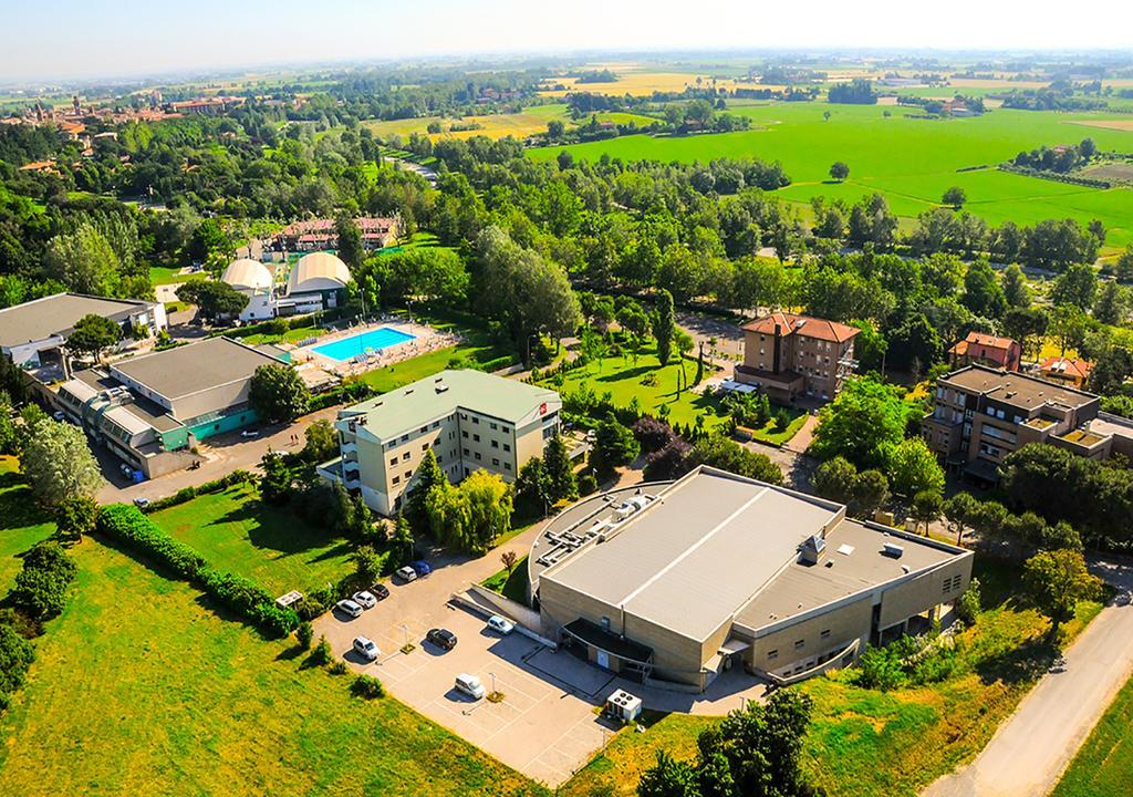 Hotel Castello Artemide Congressi Castel San Pietro Terme Ngoại thất bức ảnh